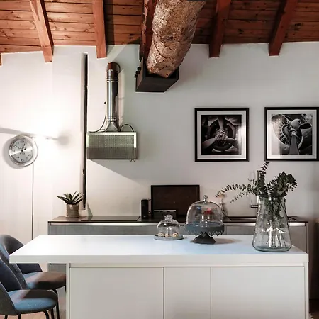 Corte Delle Rondini - Bymyhomeincomo דירה *