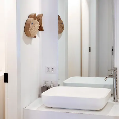 Corte Delle Rondini - Bymyhomeincomo アパート