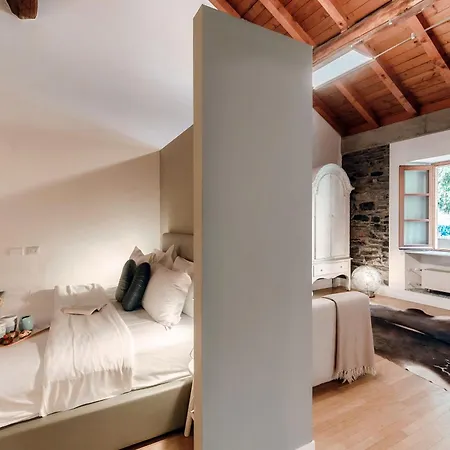 アパート Corte Delle Rondini - Bymyhomeincomo *