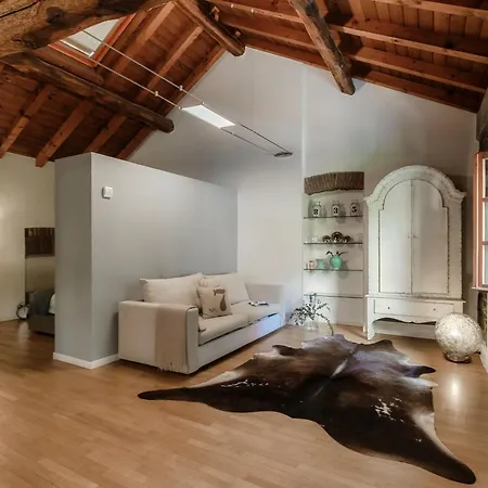 Corte Delle Rondini - Bymyhomeincomo Appartement *