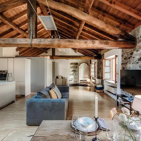 Corte Delle Rondini - Bymyhomeincomo アパート
