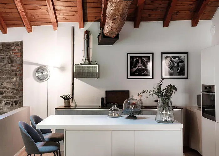 Corte Delle Rondini - Bymyhomeincomo Lejlighed *